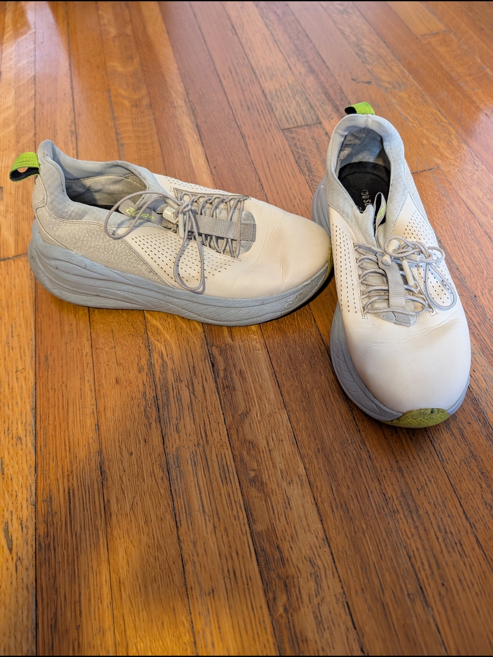 Women's Clove Forte Sand/Blue waterproof Sneakers-size 9.5